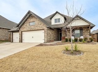 3033 Dudley Dr, Edmond, OK 73012