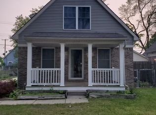 21015 Glen Lodge Rd, Ferndale, MI 48220