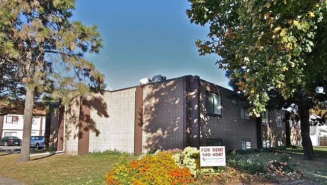 4340 Huntington Ave