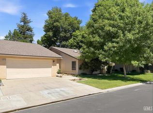 2200 El Portal Dr Unit 36, Bakersfield, CA 93309