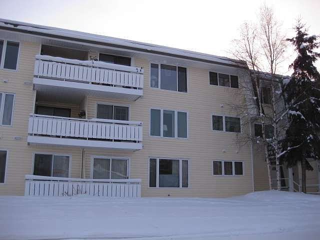 1st image of 665 10th Ave