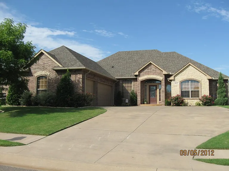 3217 Ash Grove Rd — Photo 1