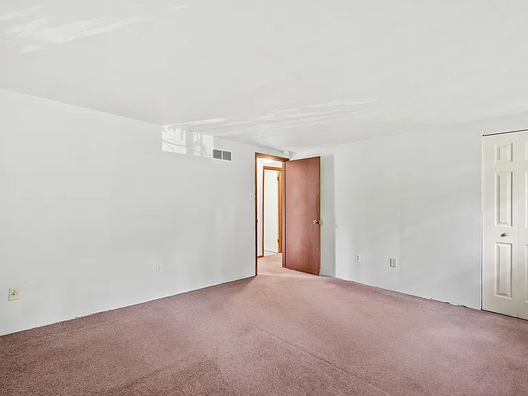 Baldwin Cathell Townhouses — Photo 57