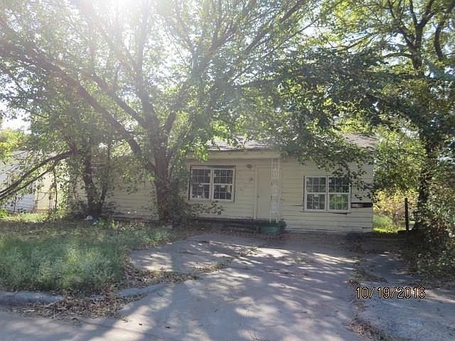 1st image of 3108 NE 14th St