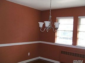 4th image of 161 Glenmore St