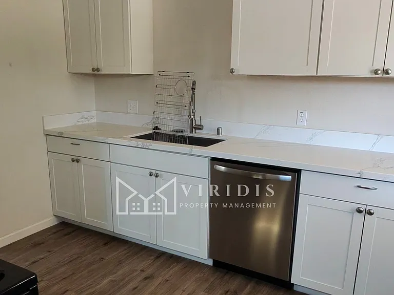 2312 Castro Ln — Photo 14