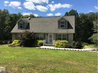 389 Sands Rd, Middletown, NY 10941