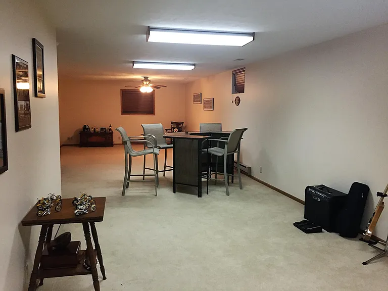 6520 Campbell Dr — Photo 17