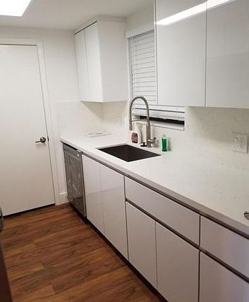 3rd image of 890 N Federal Hwy APT 101
