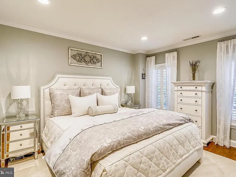 217 S Fayette St — Photo 12