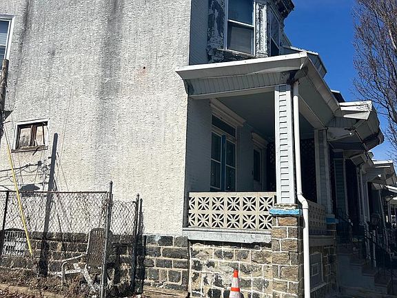 3rd image of 1138 S Paxon St
