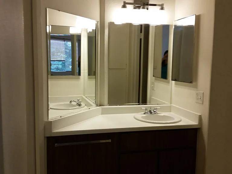 688 Racquet Club Cir — Photo 26