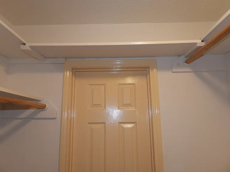 14327 Lorne Dr — Photo 32
