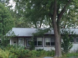 1631 Saunders Cres, Ann Arbor, MI 48103