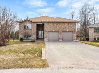 9 Sunrise Cir, Wasaga Beach, ON