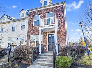 1179 Hollytree Ln, Columbus, OH 43081