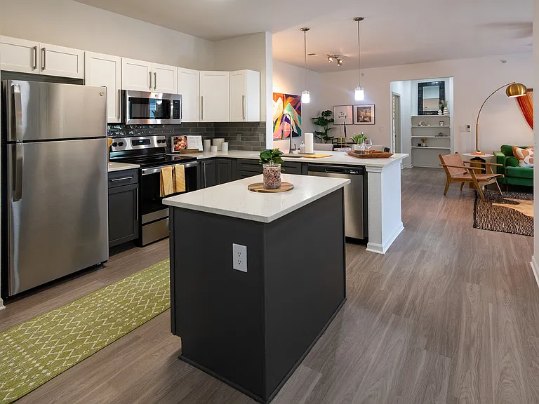 Aventura Falcon Valley — Photo 23