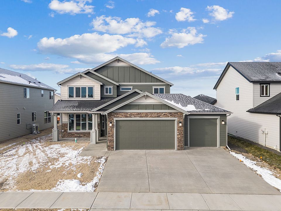 7106 S Holly ST by Aho Construction