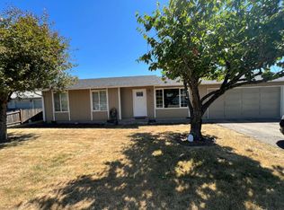 4465 Hilton Dr, Eugene, OR 97402