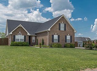 1147 Stratus Dr, Murfreesboro, TN 37127