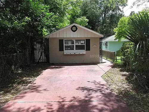 2313 Formosa Ave Photo 1