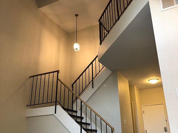 5th image of 1281 Crestpoint Dr
