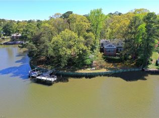 1332 Holly Point Rd, Virginia Beach, VA 23454