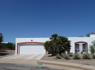 910 N Placita Martina, Green Valley, AZ 85614