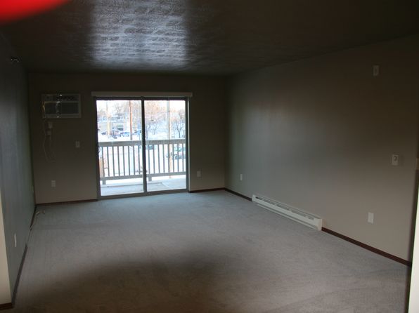 Depot Apartments, 1116 S Main St, Aberdeen, SD 57401