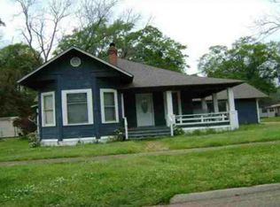 301 S Royal St, Deridder, LA 70634