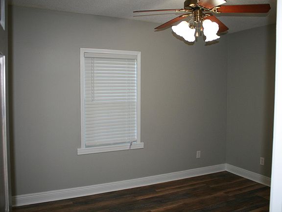 4th image of 283 Okaloosa Ave