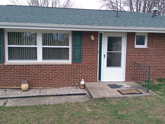 2nd image of 61 E Lubeck Hills Dr