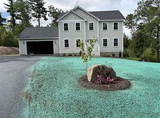 140 Willard Rd, Ashburnham, MA 01430