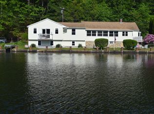51 Caron Rd, Sturbridge, MA 01566