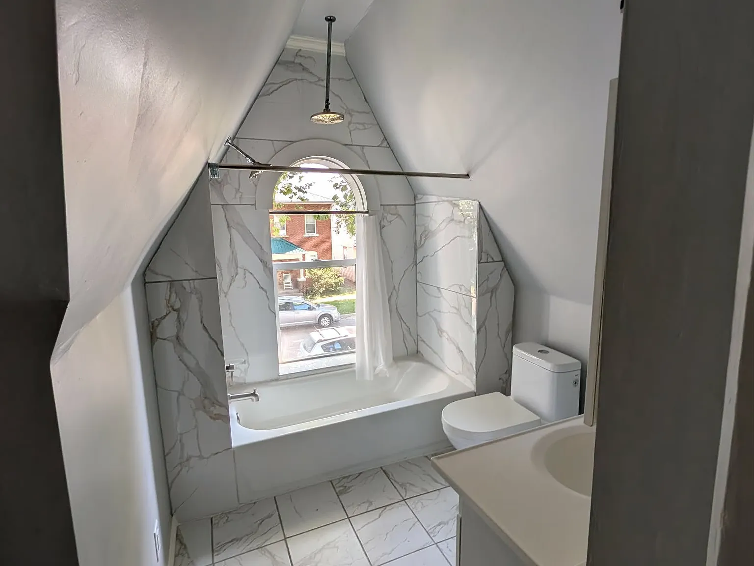 4 bed, 1719 sqft, $1,500 — Photo 4