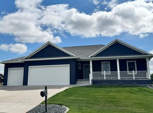 639 Manheim Ave, Saint Charles, MN 55972