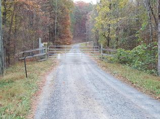 Twin Falls Dr, Maryville, TN 37803
