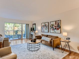 12701 NE 9th Pl APT D204, Bellevue, WA 98005