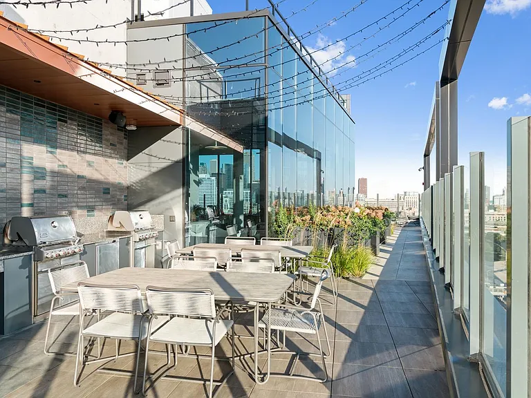 The Avra West Loop — Photo 35