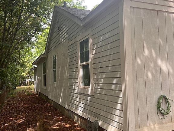 4th image of 4249 Trammel Ave