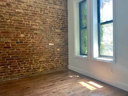 Rented by Corcoran | media 15