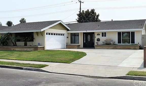 3rd image of 6692 Chapman Ave
