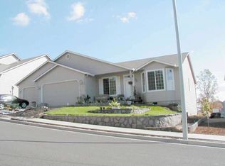 816 NE 42nd Cir, Camas, WA 98607