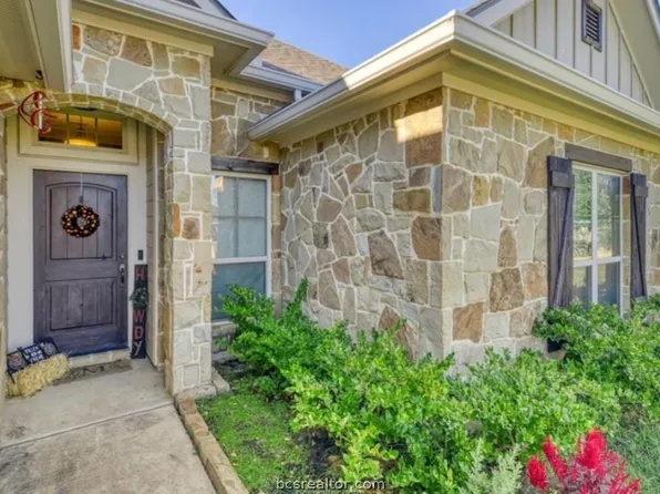 4004 Sunny Meadow Brook Ct, College Station, TX 77845