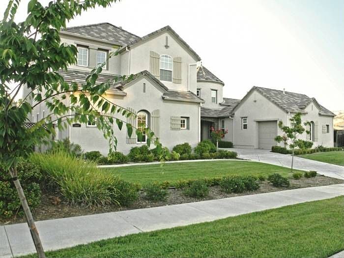 2307 Larkspur Canyon