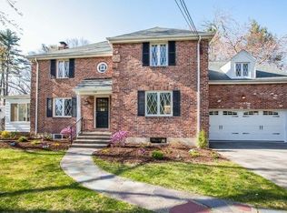 114 Englewood Rd, Longmeadow, MA 01106