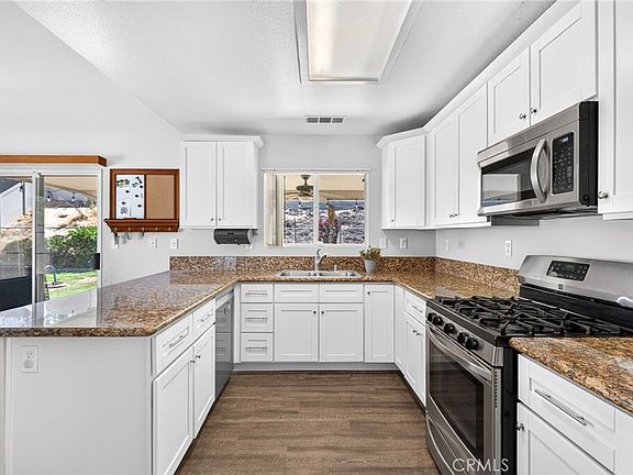 4th image of 1268 Sycamore Ct