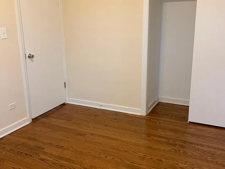 636 N Berwick Blvd — Photo 2