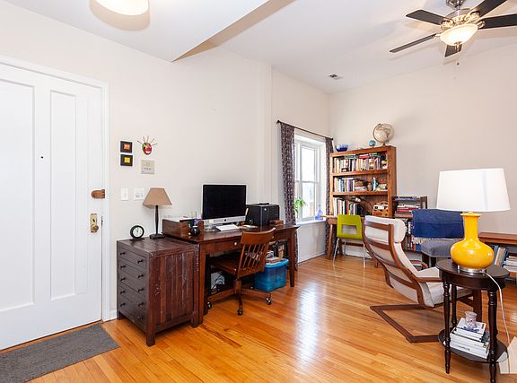 3rd image of 5730 N Hermitage Ave #3