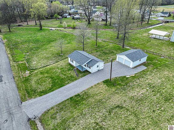 4th image of 505 Ward St
